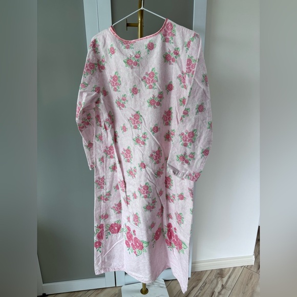 Vintage Floral Pink Nightgown - Picture 5 of 5